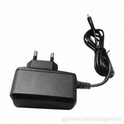 Smartphone Charger, Rapidly Charges Smartphones, 5V DC Output Voltage